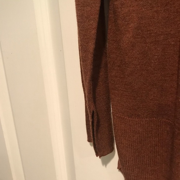 H&M High/Low Sweater, Small - Picture 3 of 4